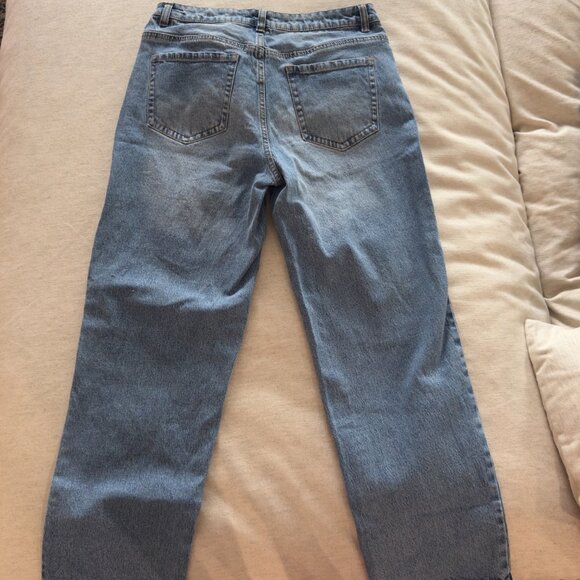 Harlow Mid Wash Baggy Boyfriend Jeans - Picture 4 of 11